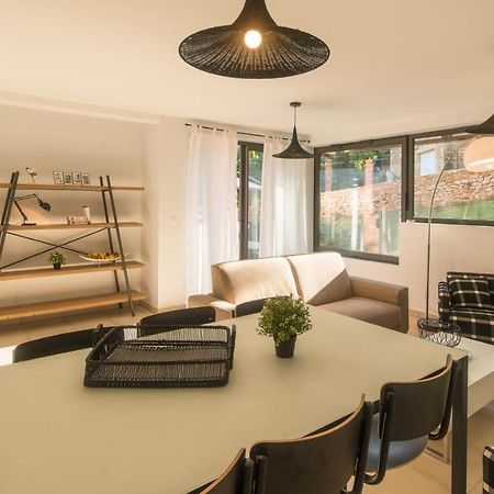 Cote Jardin Avec Jacuzzi Privatif Et Parking Prive Apartment Sarlat-la-Caneda Bagian luar foto