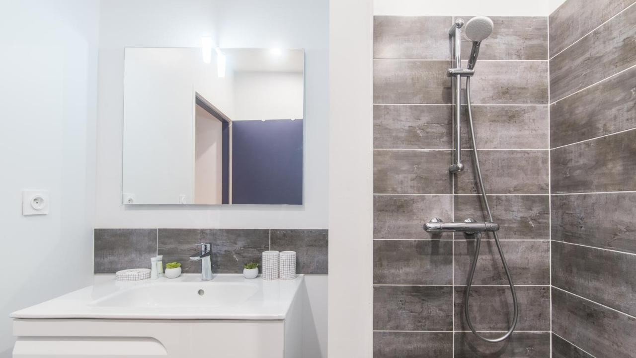 Cote Jardin Avec Jacuzzi Privatif Et Parking Prive Apartment Sarlat-la-Caneda Bagian luar foto